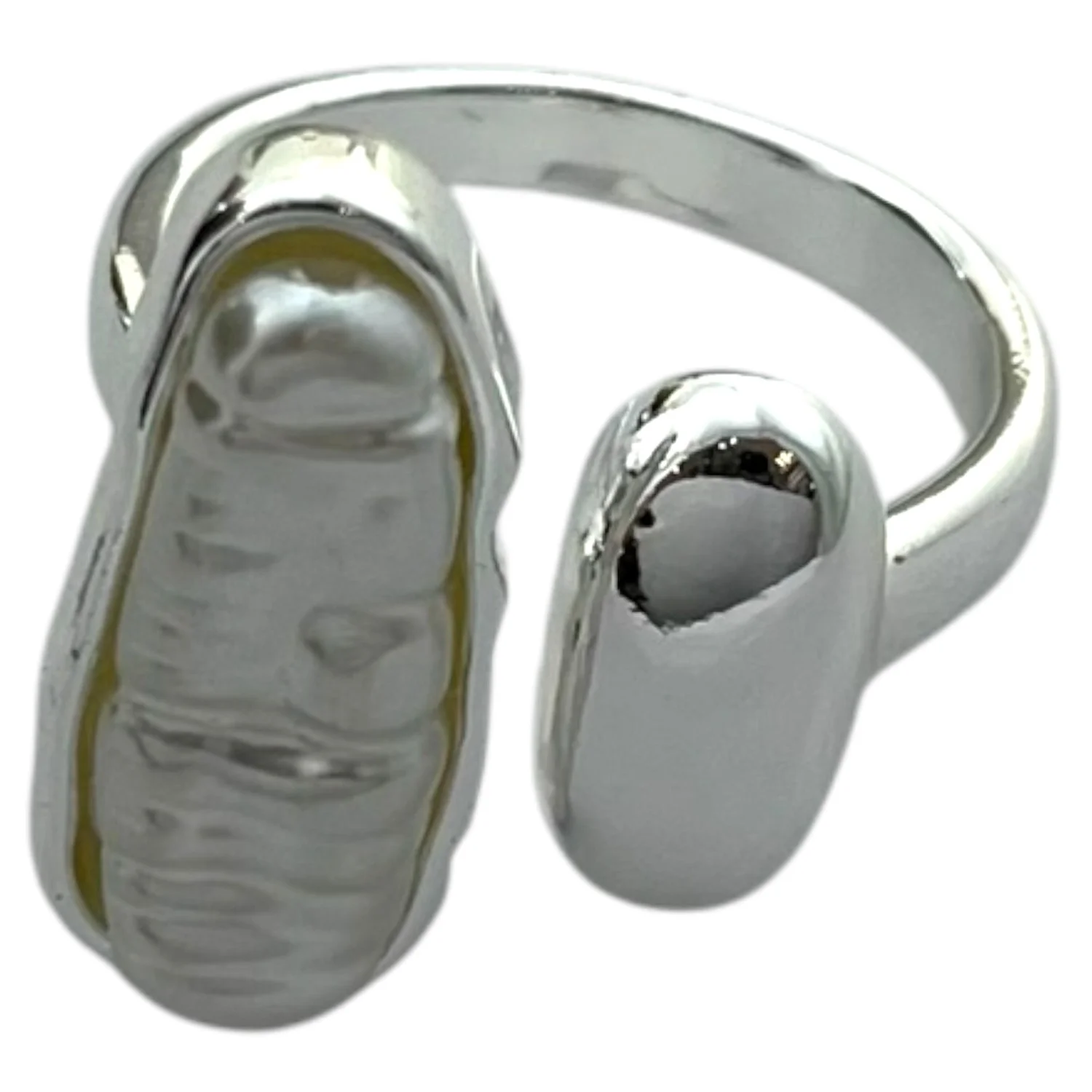 انگشتر زنانه مینیمال با طرح مروارید درخشان و آبکاری نقره