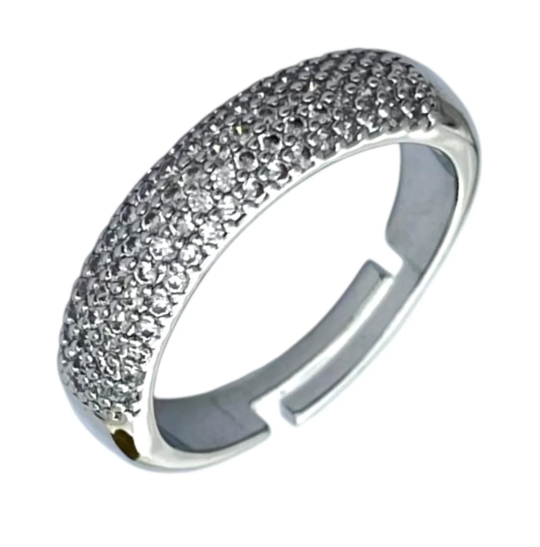 انگشتر زنانه نقرهای ماهتاب با نگین ظریف