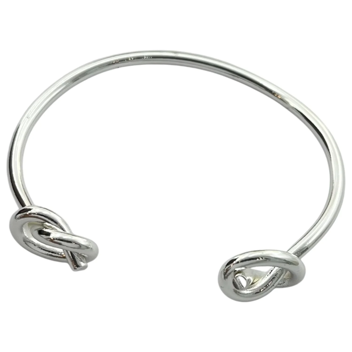 دستبند زنانه بنگل طرح گره‌ای، ظرافت و زیبایی در یک قاب