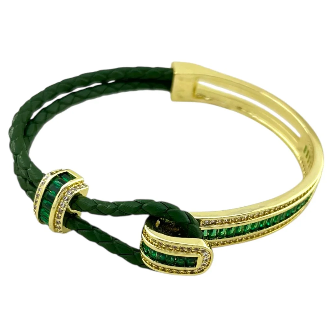 دستبند زنانه مدل آدلیا سبز با بافت چرمی و جزئیات طلایی