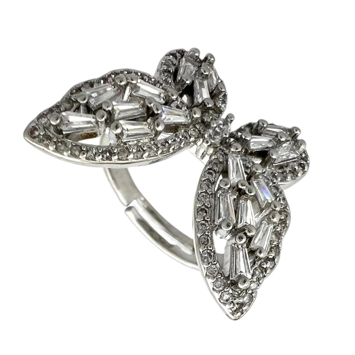 انگشتر زنانه طرح پروانه نگین دار ظریف و جذاب