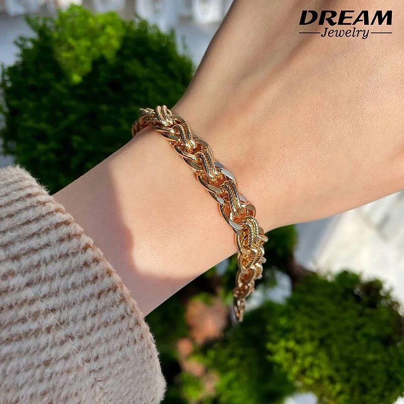 دستبند زنانه طرح بافت برند  DREAM