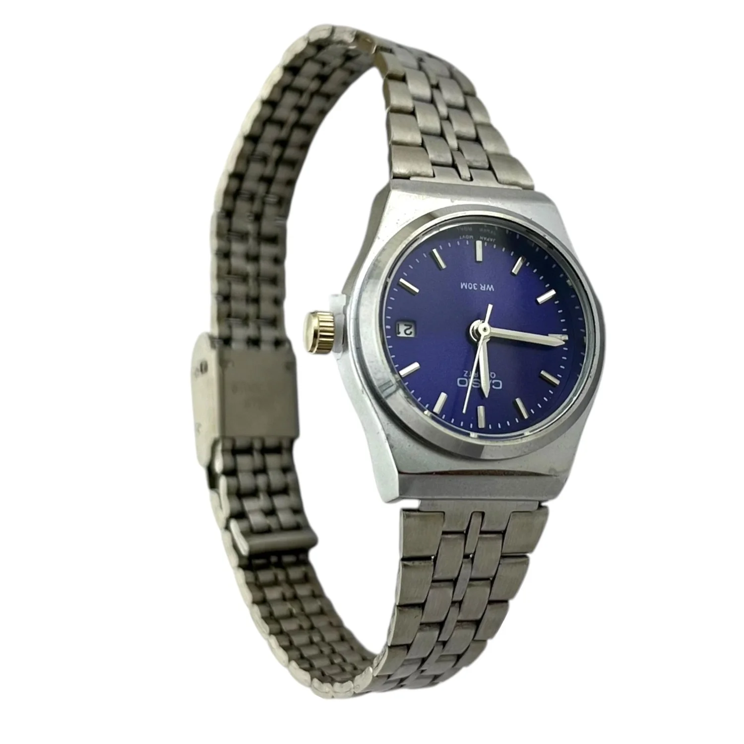 ساعت مچی زنانه شیک طرح کاسیو، ظرافت در دستان شما