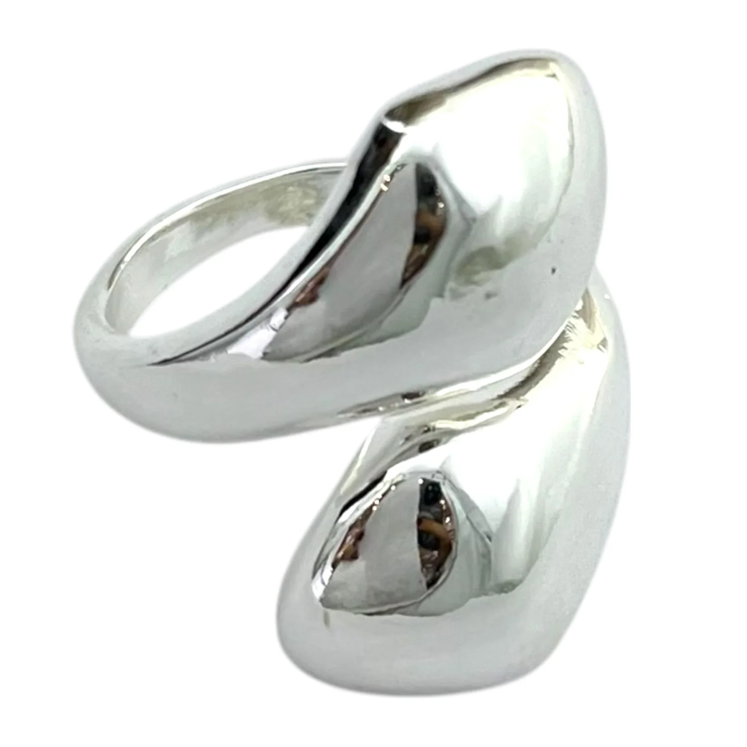 انگشتر زنانه مینیمال با طرح مار نقره‌ای