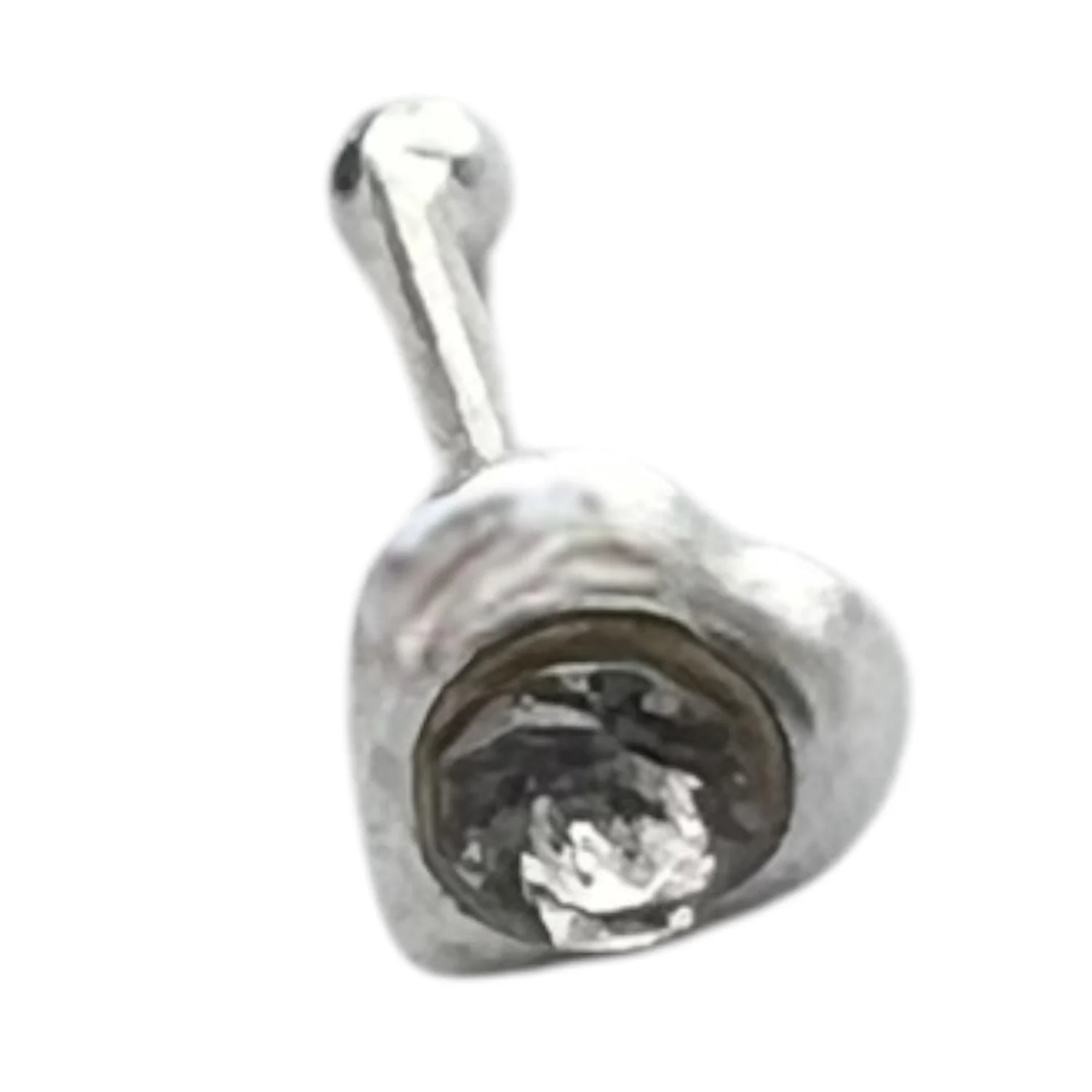 پیرسینگ بینی نقرهای طرح قلب ظریف