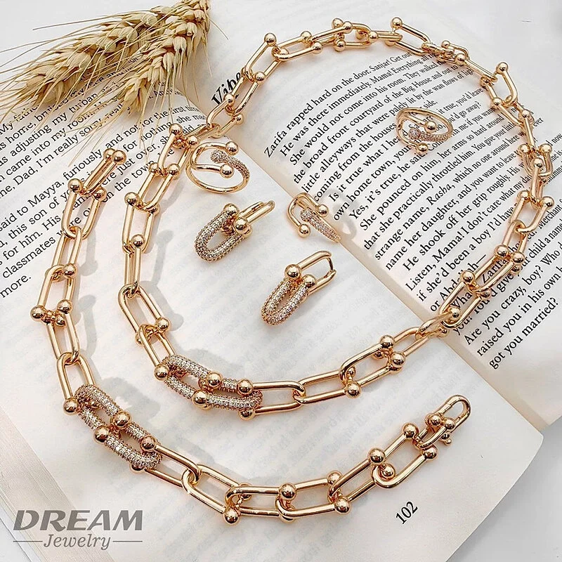 سرویس تیفانی نگین‌دار DREAM، درخشش بی‌نظیر در هر مناسبت از برند دریم
