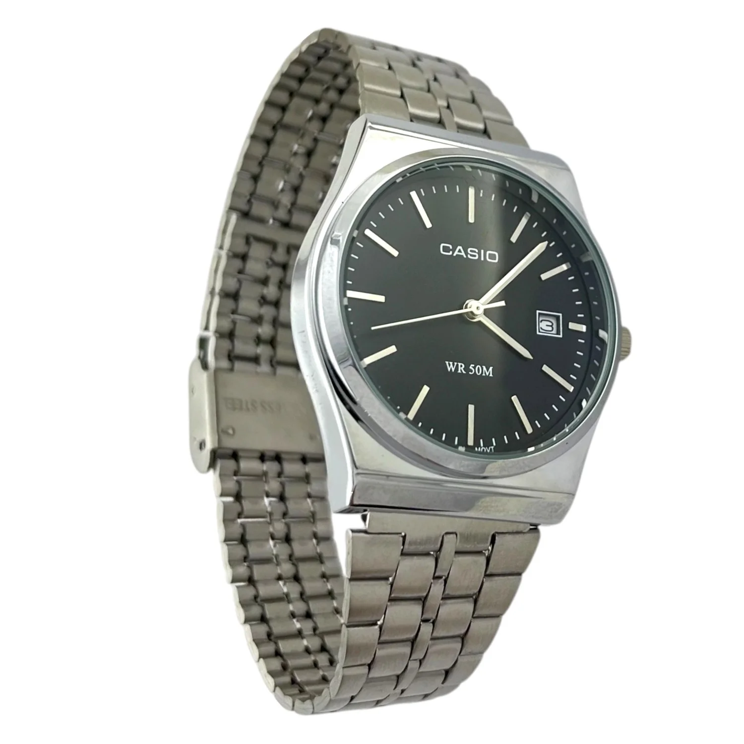 ساعت زنانه شیک طرح کاسیو با بند استیل