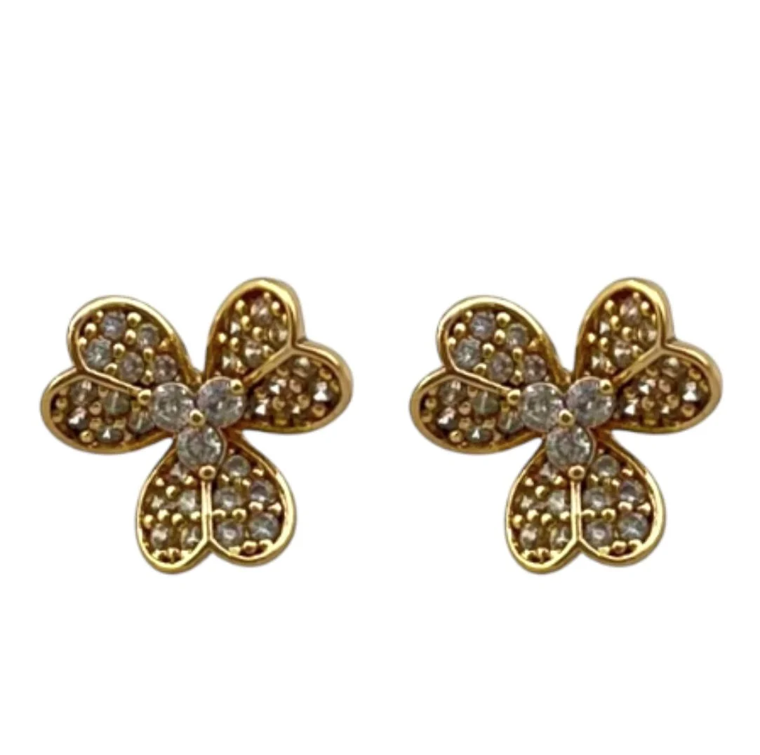 گوشواره زنانه ژوپینگ مدل فلورا طرح گل چهارپر نگیندار با فریم طلایی