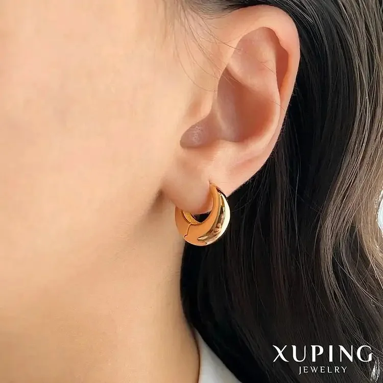 گوشواره حلقه‌ای زنانه طرح ساده اشکی برند ژوپینگ