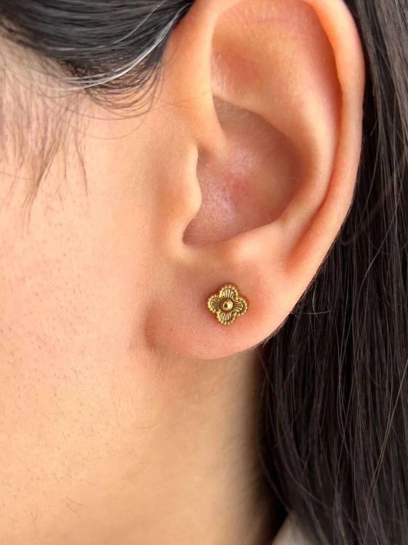 گوشواره زنانه طرح ونکلیف شیک و باکیفیت