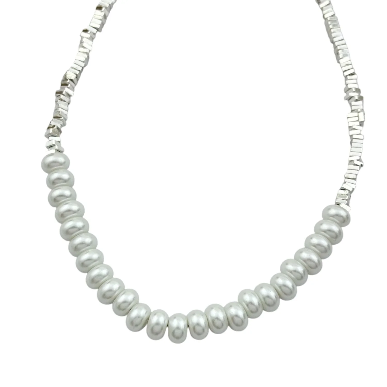 گردنبند زنانه مرواریدی، ظریف و شیک برای استایلی بی‌نظیر