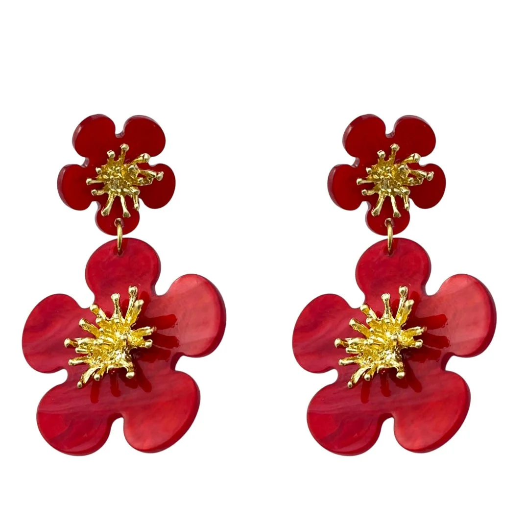 گوشواره زنانه مدل رزالیـا طرح گل رز قرمز