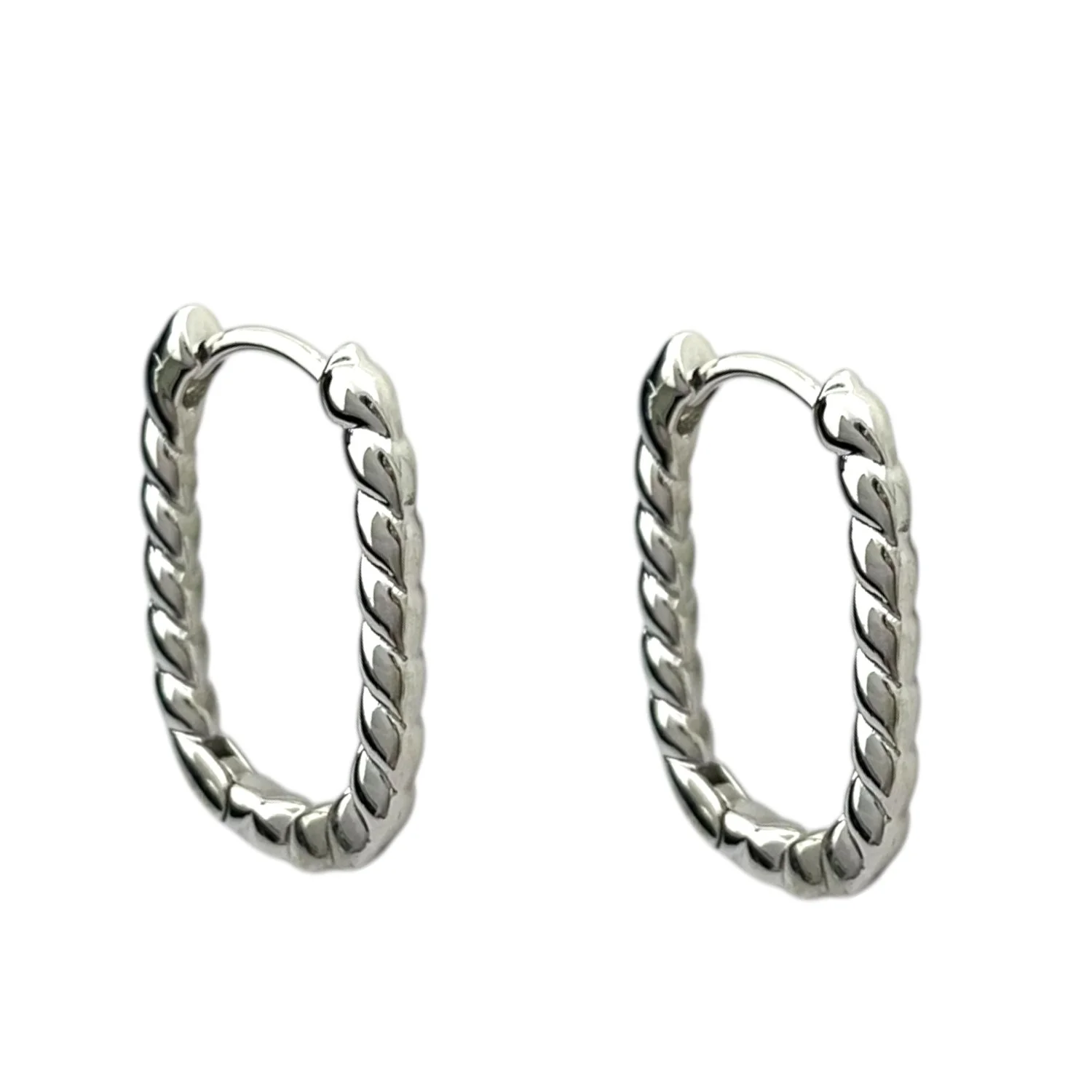 گوشواره زنانه حلقه ای طرح بافت ژوپینگ مدل ماری