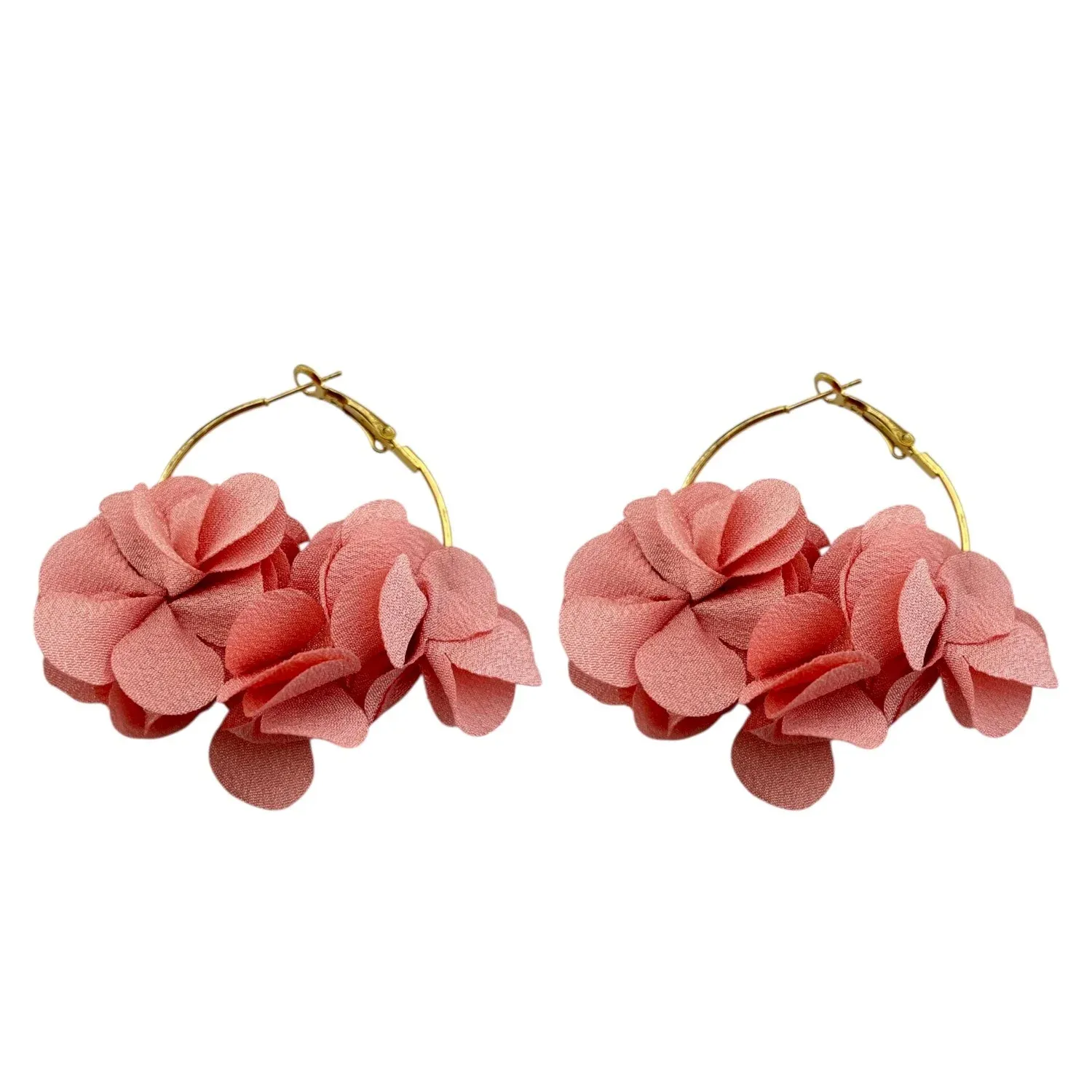 گوشواره زنانه طرح گل پارچه ای، زیبایی بهاری در گوش شما