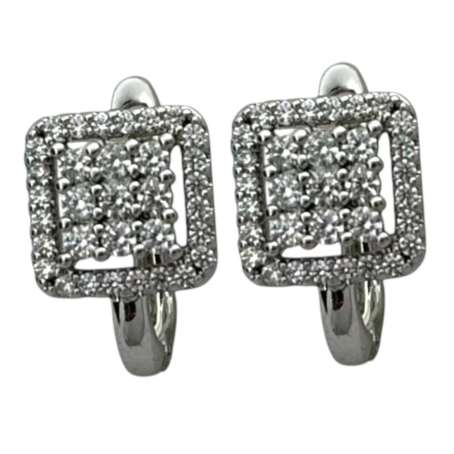 گوشواره زنانه طرح جواهری ژوپینگ، درخشش بی‌نظیر و ماندگار Xuping