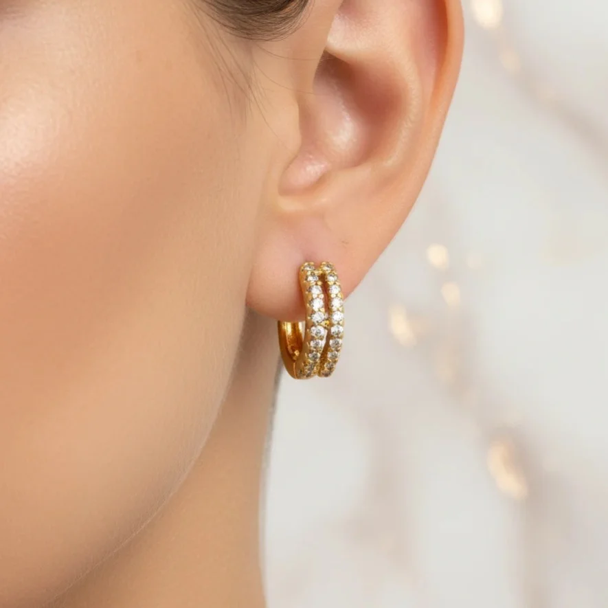 گوشواره حلقهای زنانه ژوپینگ مدل سپهرک طرح جواهری نگیندار طلایی دو ردیفه