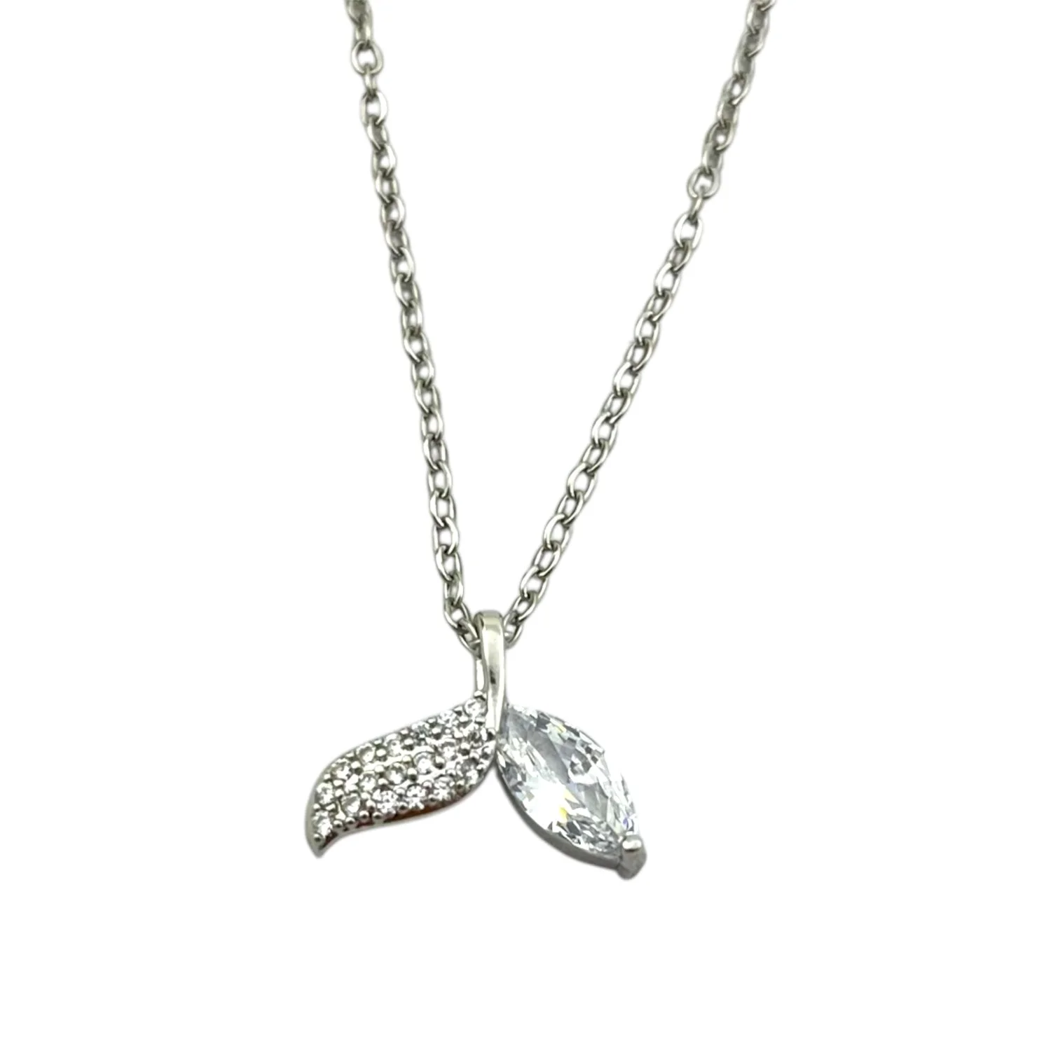 گردنبند زنانه ظریف با طرح وال، انتخابی شیک و جذاب