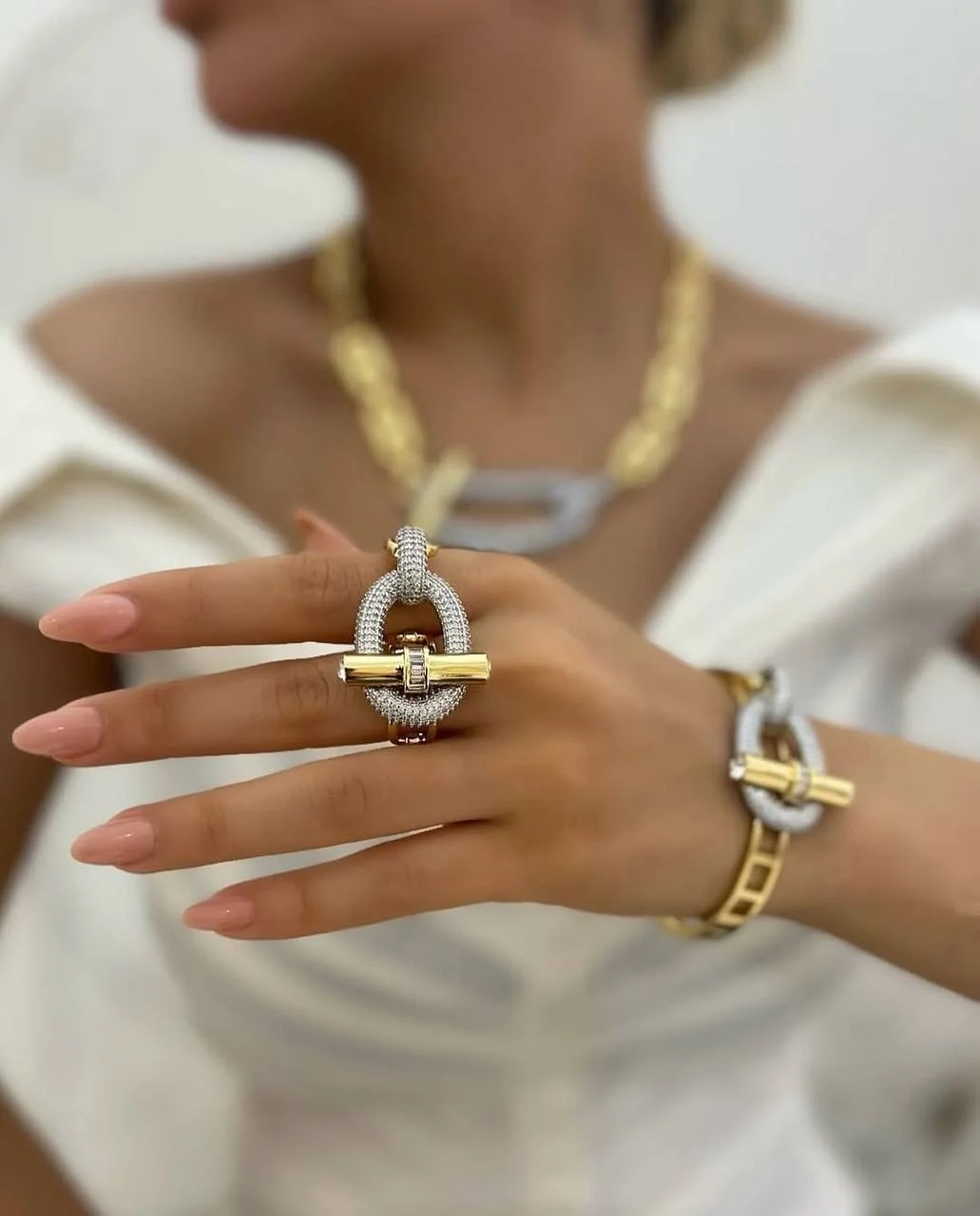 ست جواهری (جدا) طرح هرمس، انتخابی شیک و بی‌نظیر برای شما