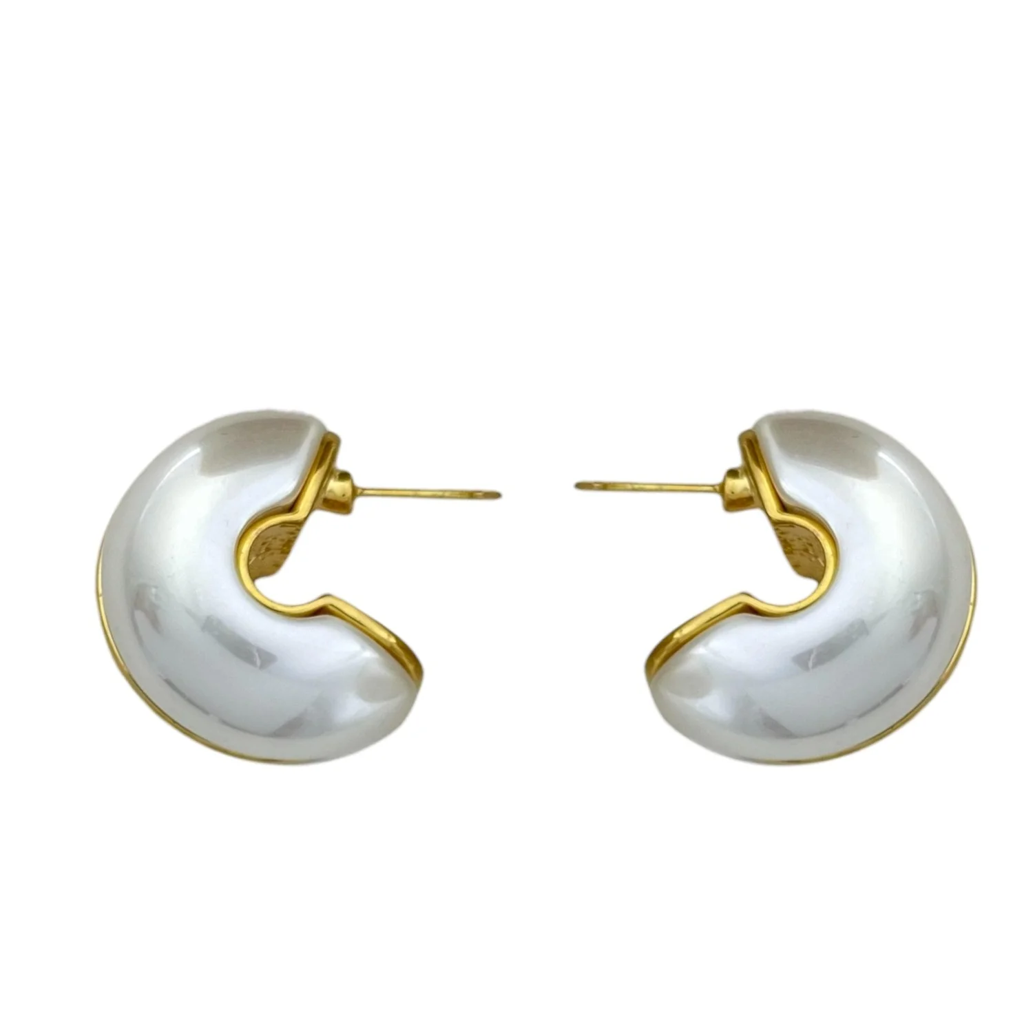 گوشواره زنانه طرح نیم دایره مرواریدی، انتخابی شیک و مدرن