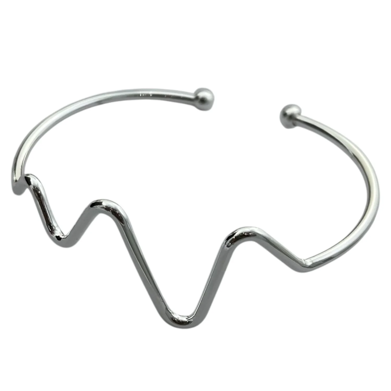 دستبند بنگل زنانه با طرح ضربان قلب، ظرافت در عین سادگی