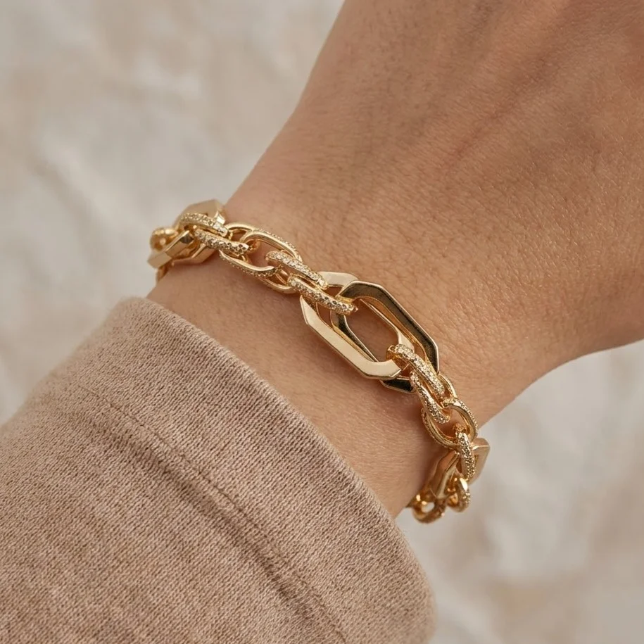 دستبند زنانه ژوپینگ آئورِویا طرح طلا با زنجیرهای بافت‌دار و آبکاری طلایی