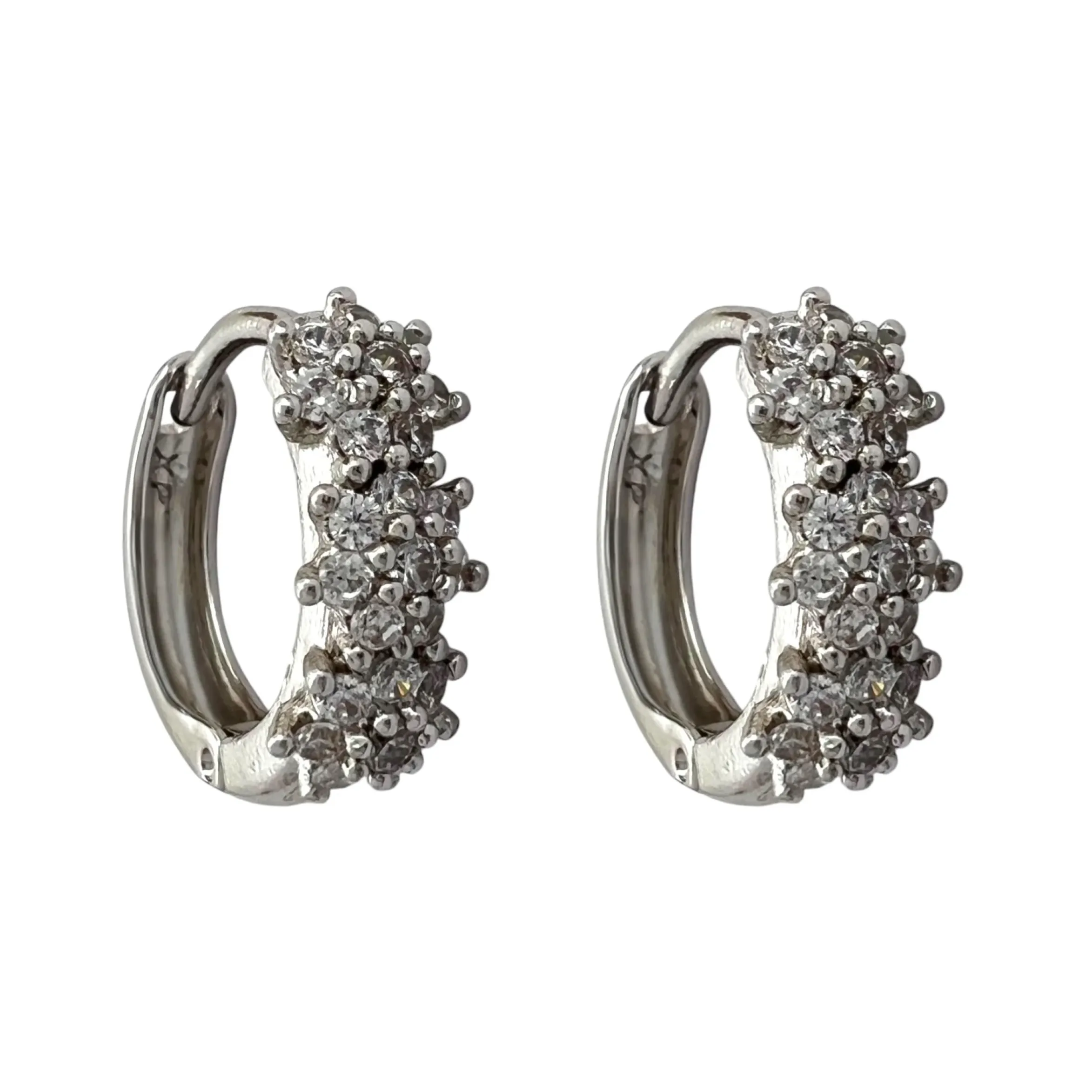 گوشواره زنانه حلقه ای کلیپسی با طرح گل فلاور