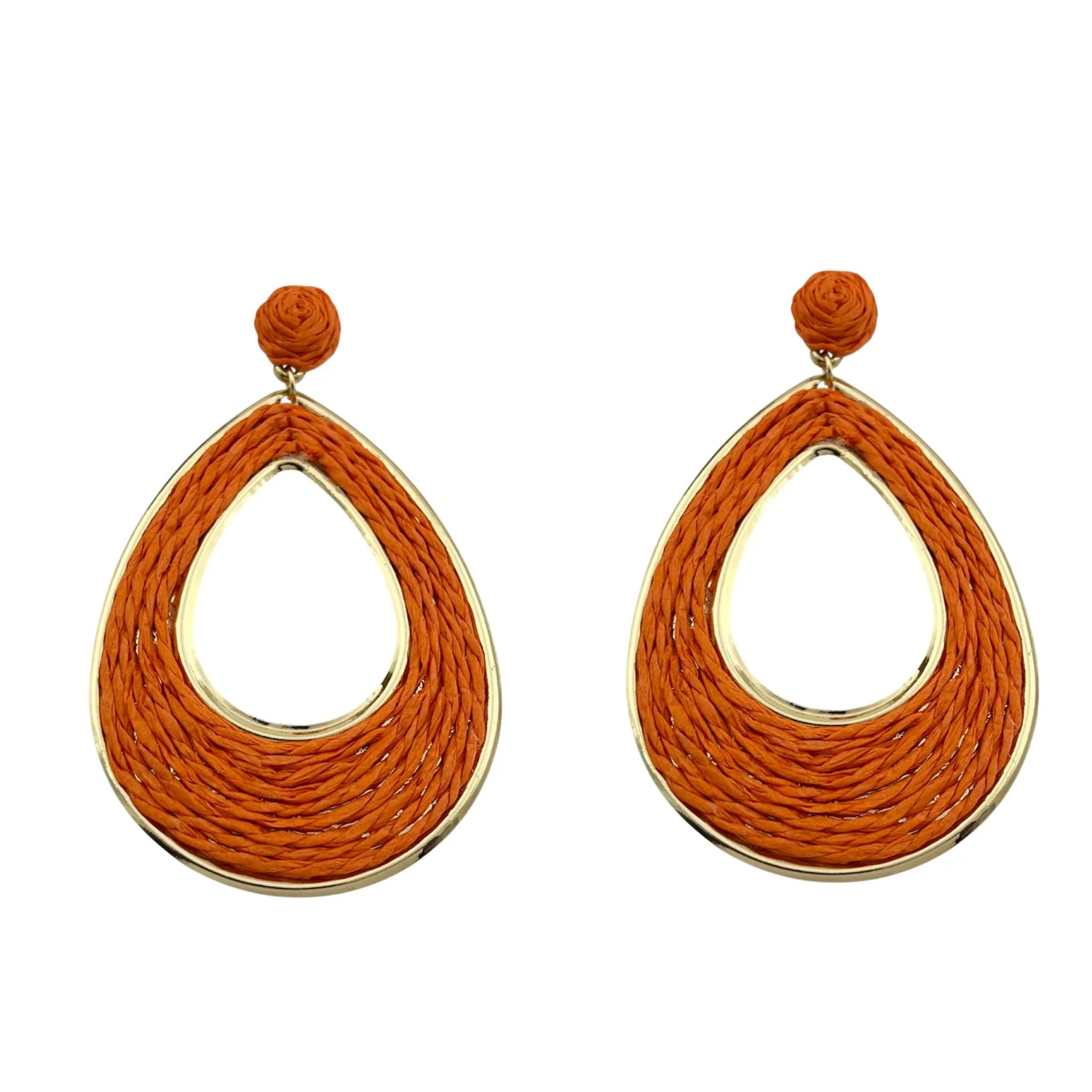 گوشواره زنانه طرح اشک، جلوه‌ای از هنر و زیبایی