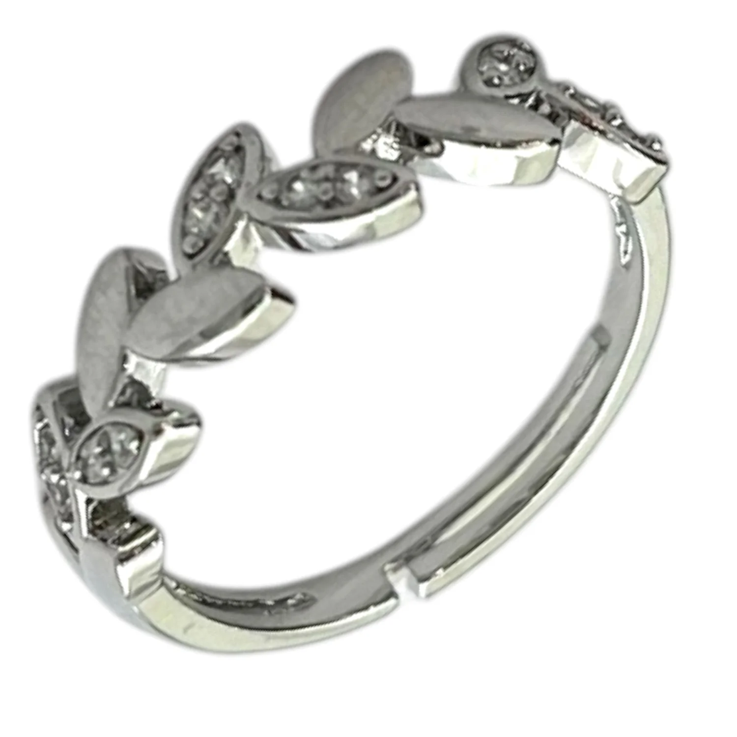 انگشتر زنانه طرح برگ، شیک و ظریف