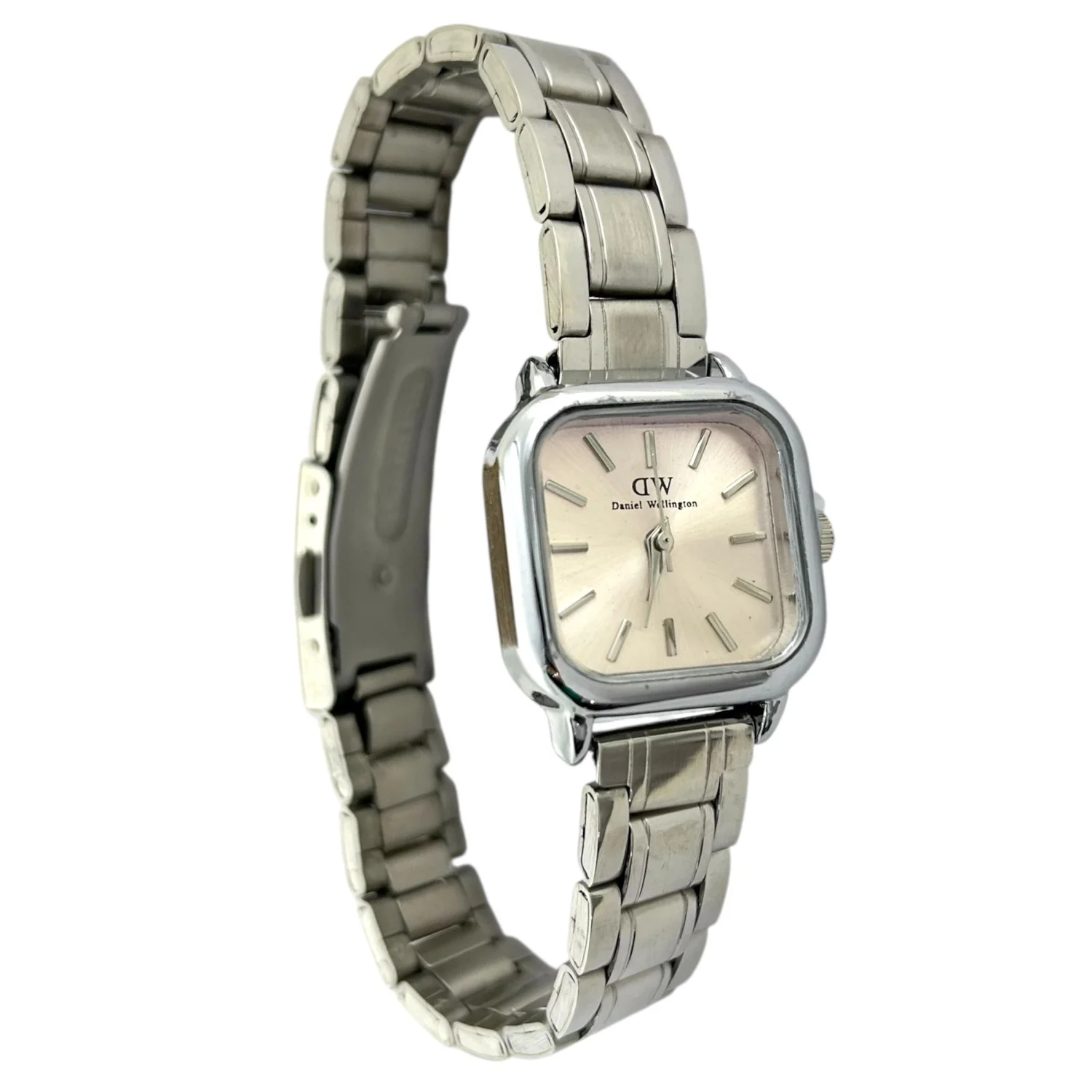 ساعت مچی زنانه نقره‌ای با طرح خاص دنیل ولینگتون 