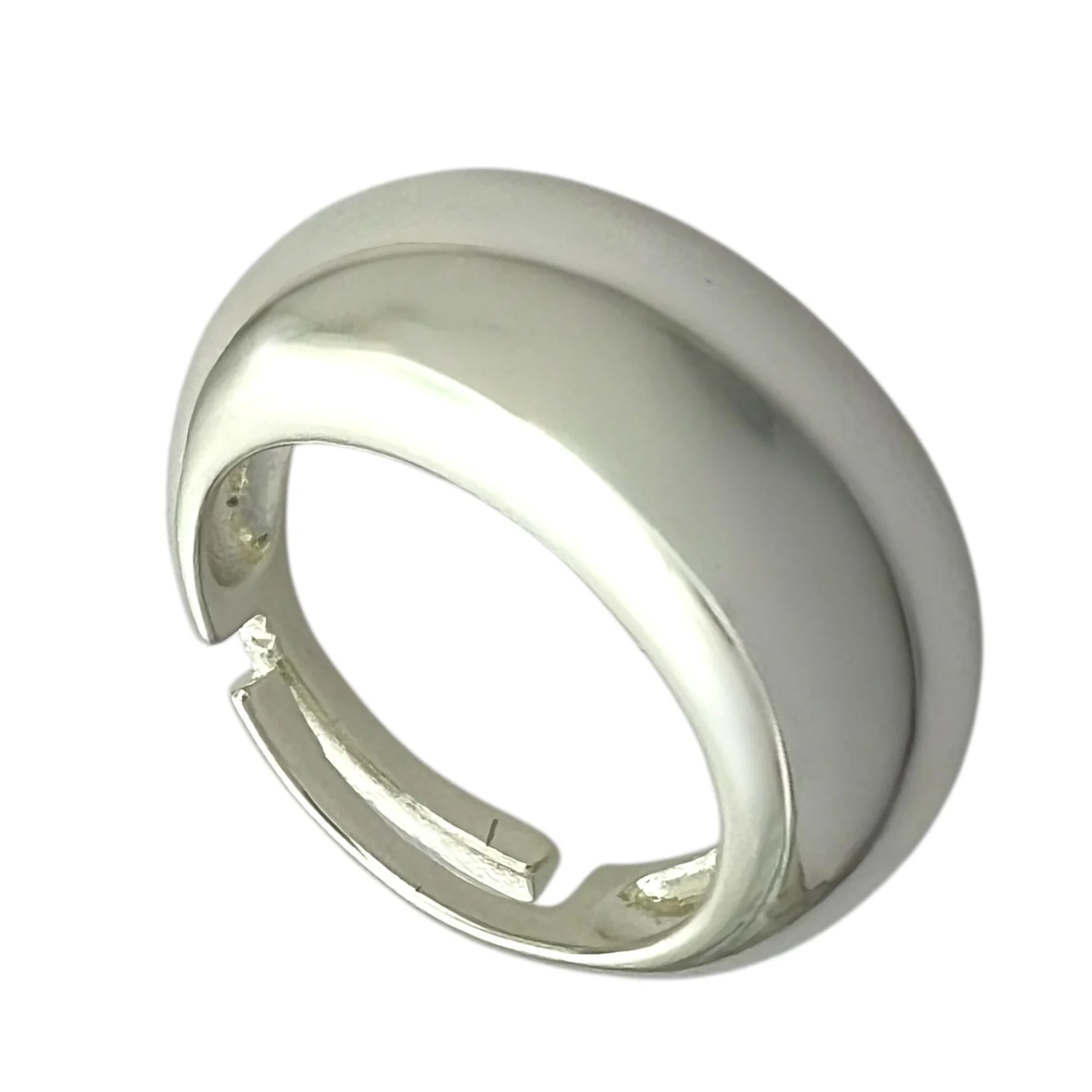 انگشتر زنانه با طرح مینیمال و ظاهری مدرن و شیک