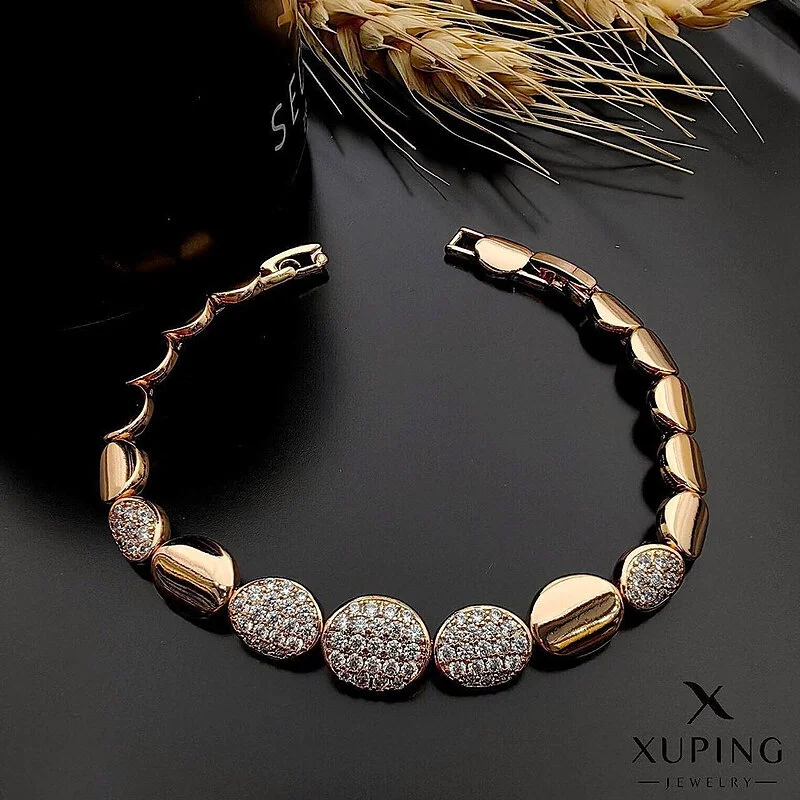 دستبند آینه ای نگین دار، درخشش بی نظیر از برند Xuping
