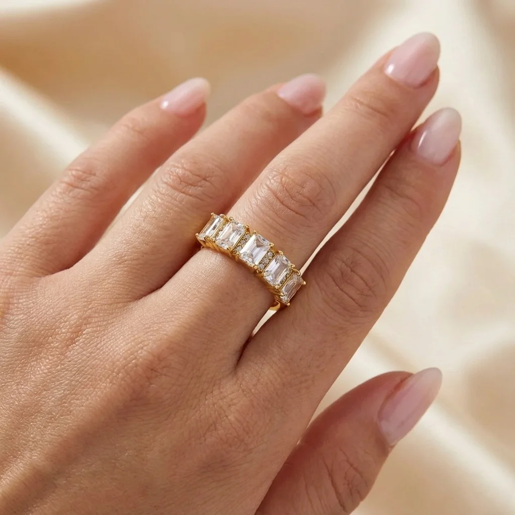 انگشتر زنانه طرح تنیسی با نگین‌های جواهری ژوپینگ