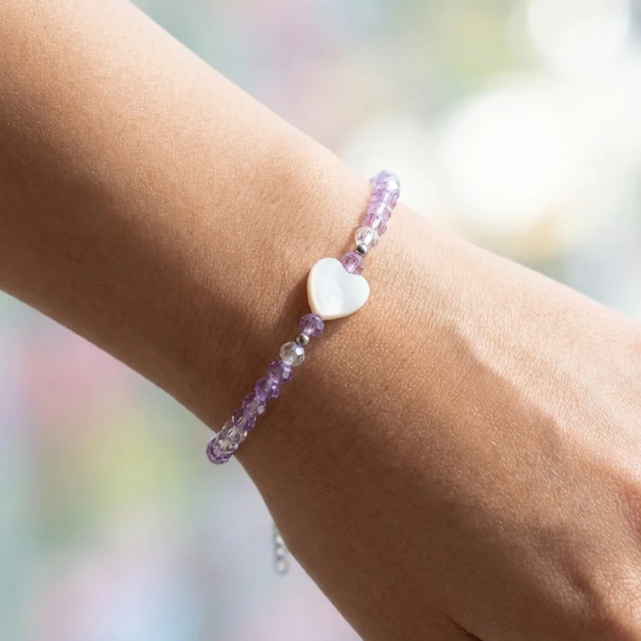 دستبند دخترانه فانتزی مدل صدفی طرح قلب یاسی