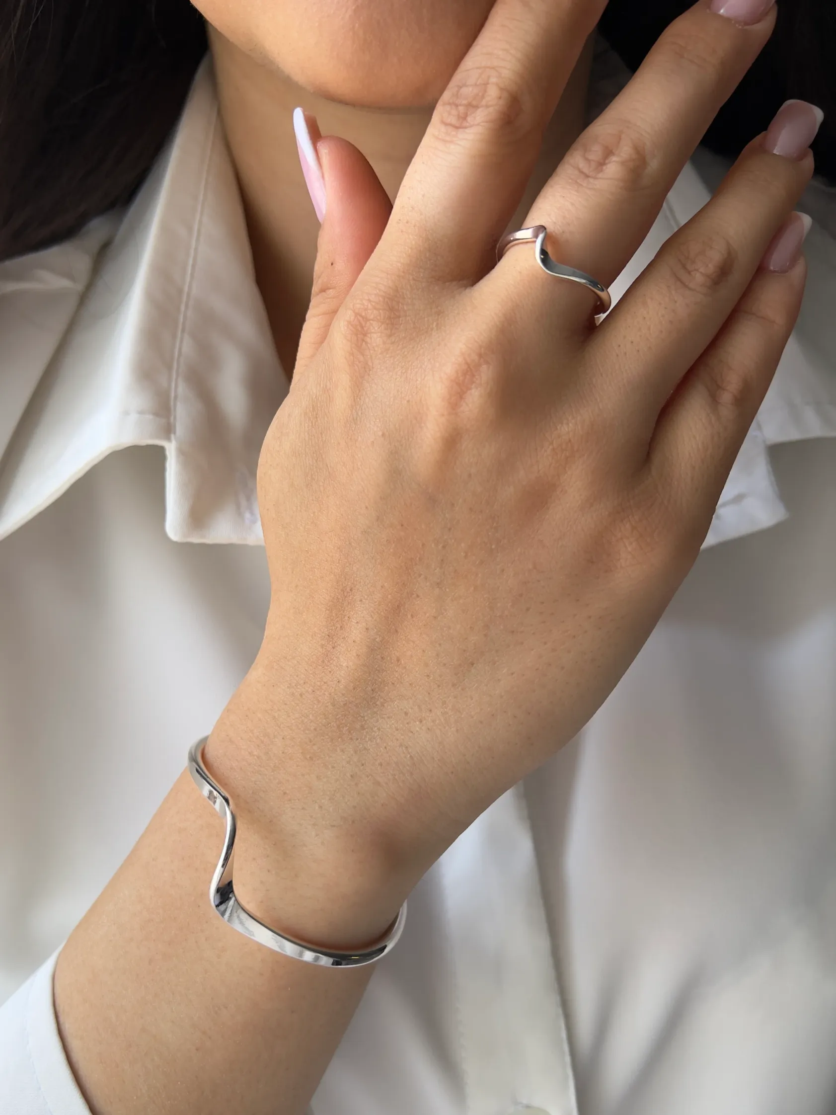 ست دستبند و انگشتر مینیمال طرح موج، انتخابی شیک و مدرن