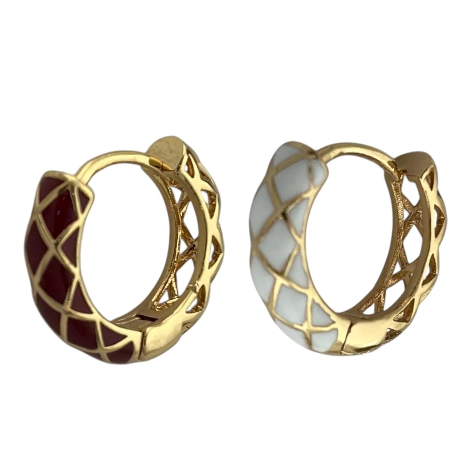 گوشواره زنانه طرح کاشی با روکش طلایی و میناکاری ظریف